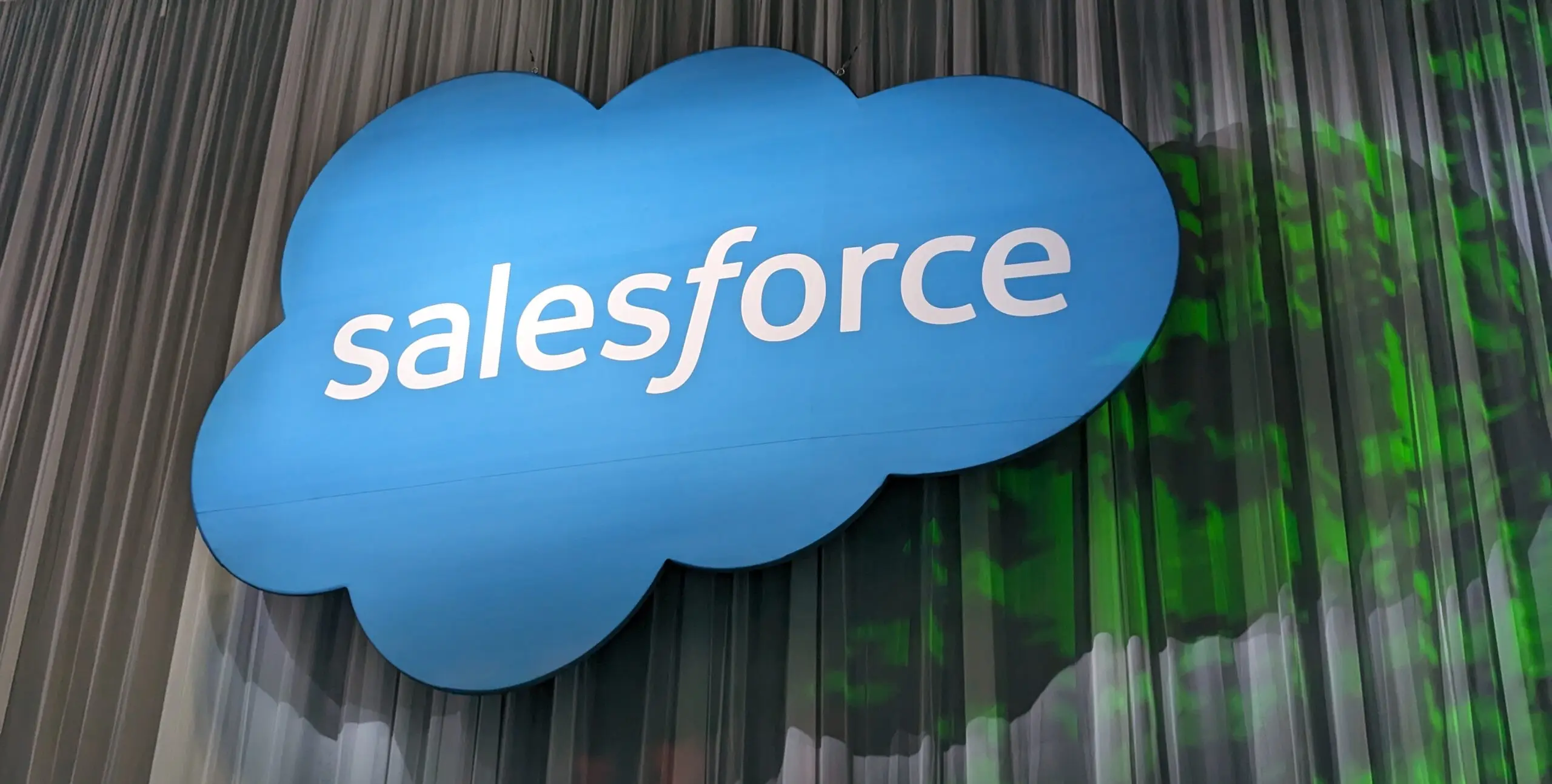 Logo của Salesforce Cloud