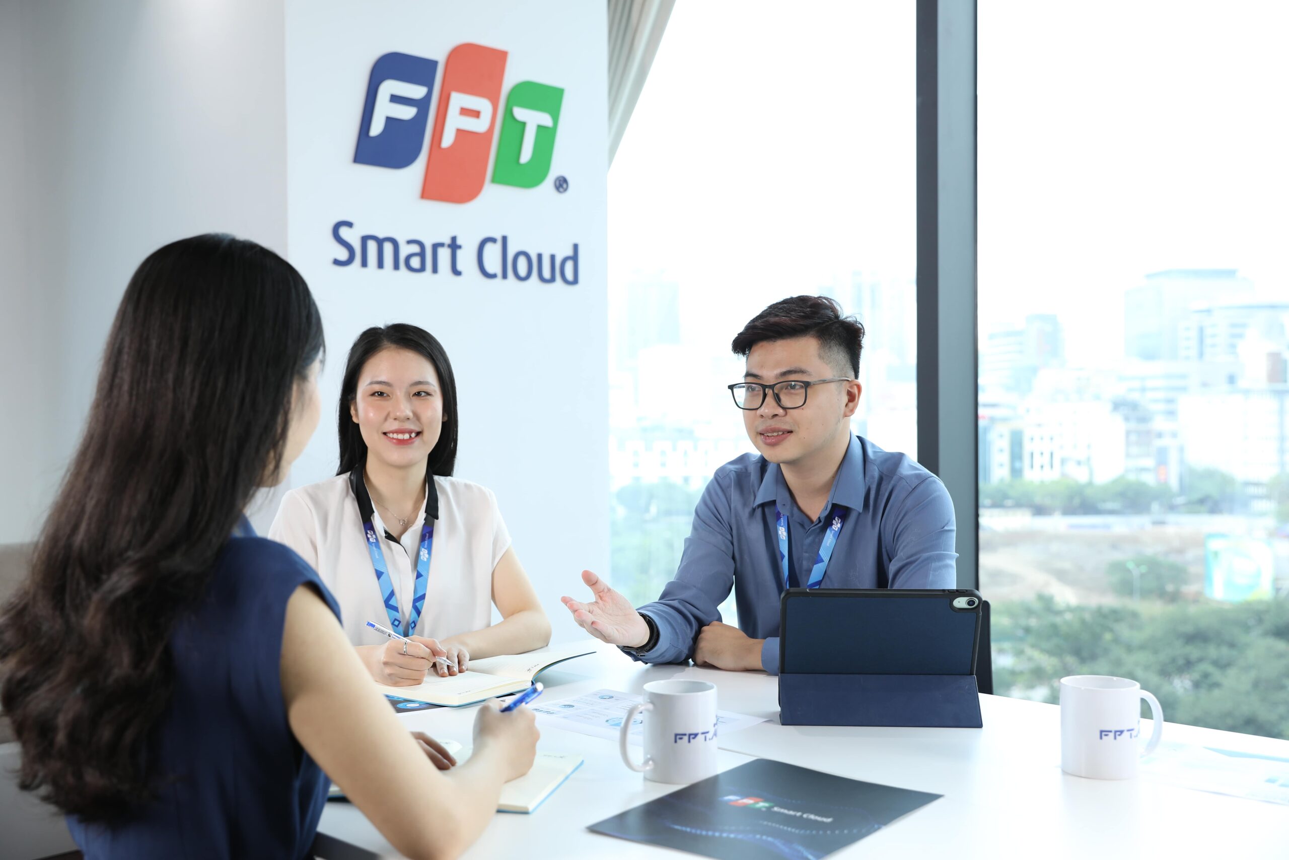 SENIOR BUSINESS DEVELOPMENT
