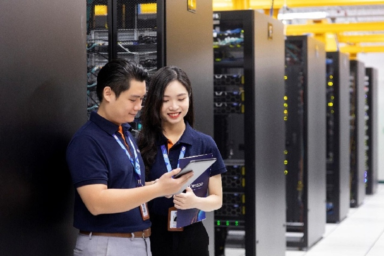Senior AI Business Development