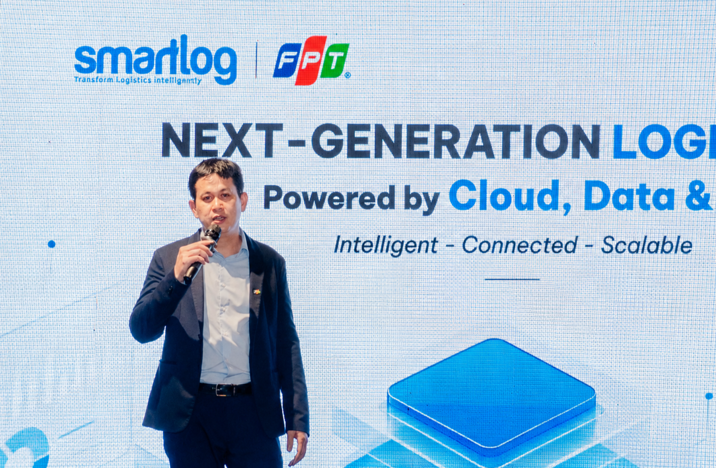 Ong Doan Dang Khoa Pho TGD FPT Smart Cloud Tap doan FPT V1